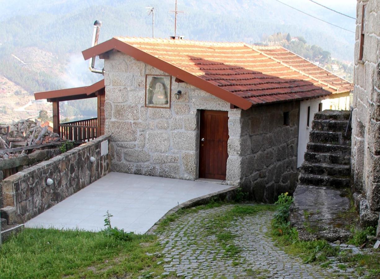 Quinta Da Veiga E Malhadoira Affittacamere Vieira do Minho Esterno foto