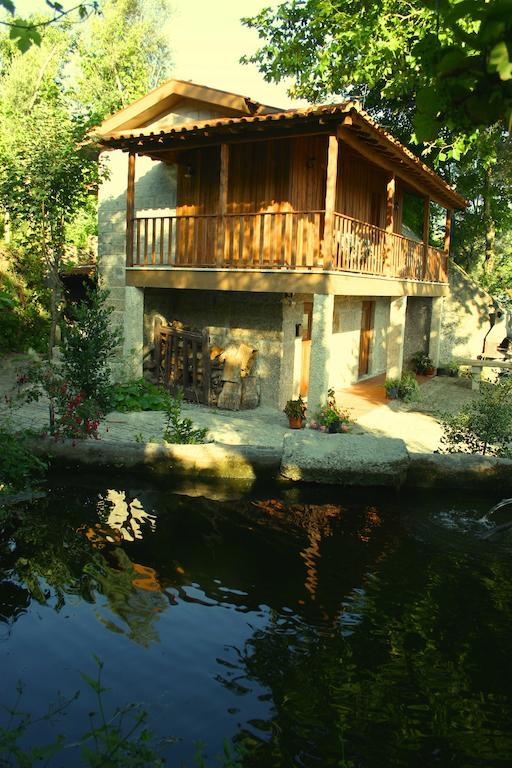Quinta Da Veiga E Malhadoira Affittacamere Vieira do Minho Esterno foto